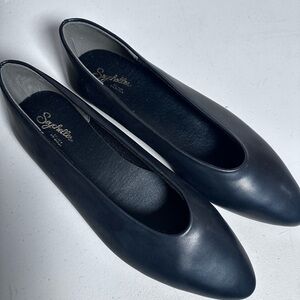 Seychelles Classic Black Leather Flats